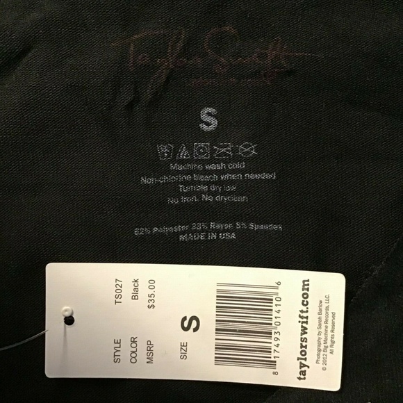 🦋Taylor Swift 2012 Red Tour Sweatshirt Small NWT! - Picture 7 of 8